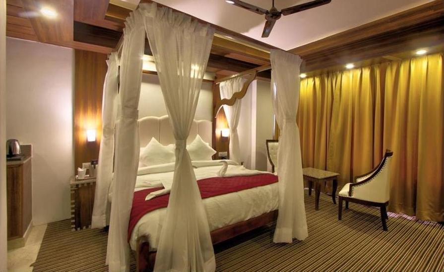 Apple Hotel 3*