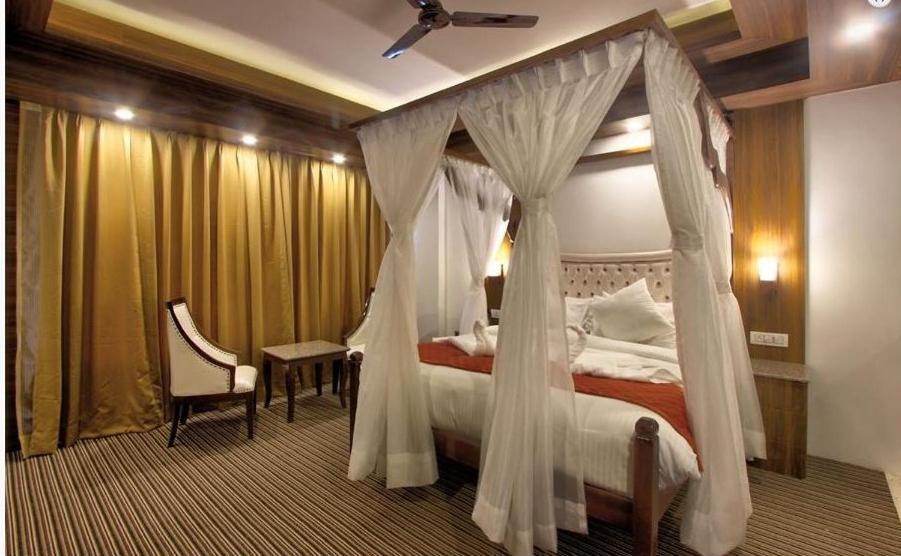 Apple Hotel